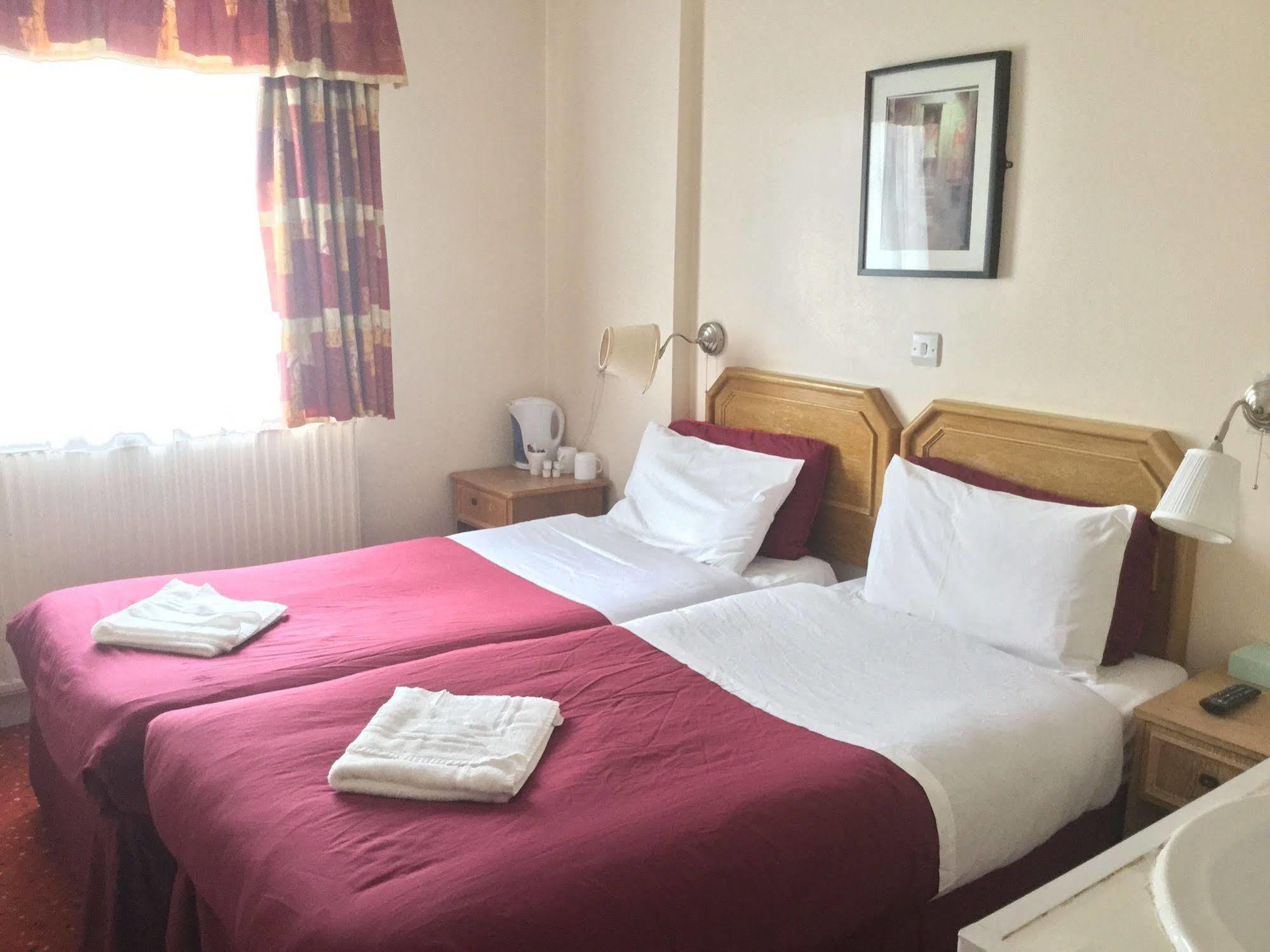 Chiswick Lodge Hotel Лондон Экстерьер фото