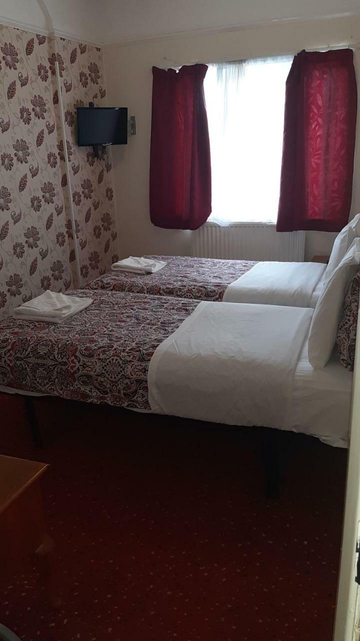 Chiswick Lodge Hotel Лондон Экстерьер фото